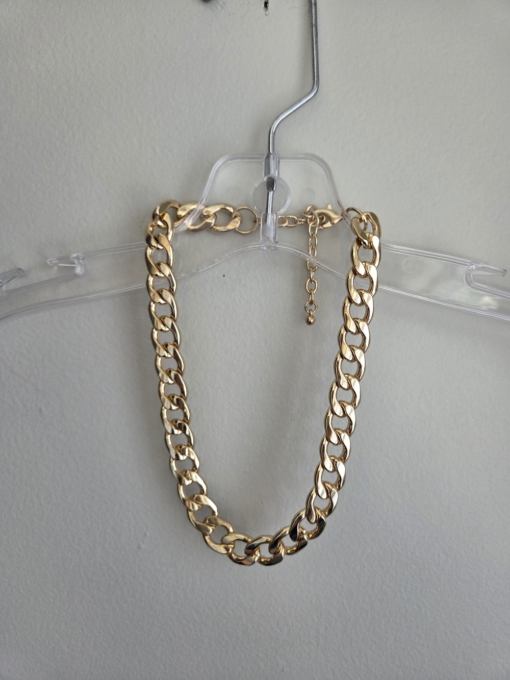 Gold Tone Chunky Flat Chain Necklace